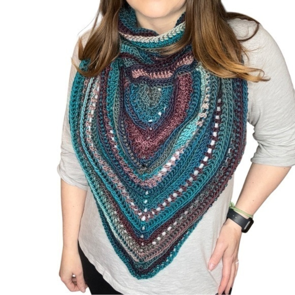 Handcrafted Crochet Cowl Neck Scarf With Fringe New Handmade by Seller Knit‎